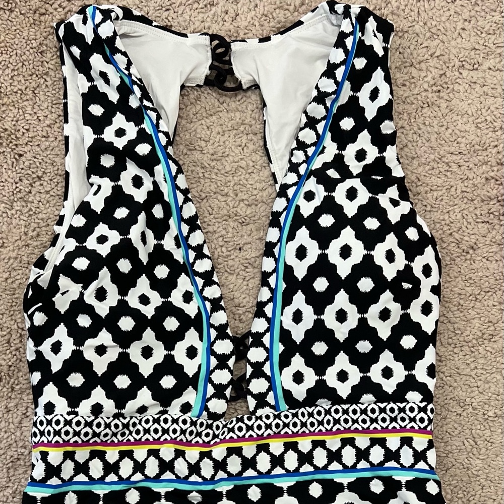 One piece swimsuit